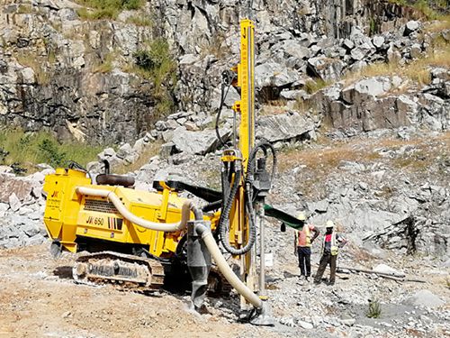 Foreuse JK650 en Guinée